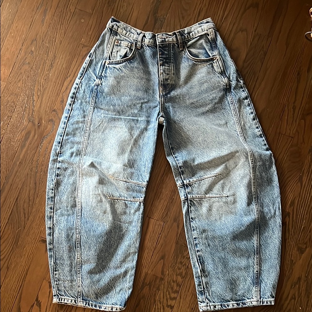 We The Free Good Luck Mid-Rise Barrel Jeans size 26